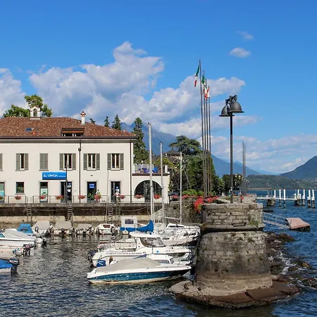 Piazzetta Dongo